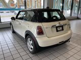 Used 2009 MINI Cooper Hardtop image 4