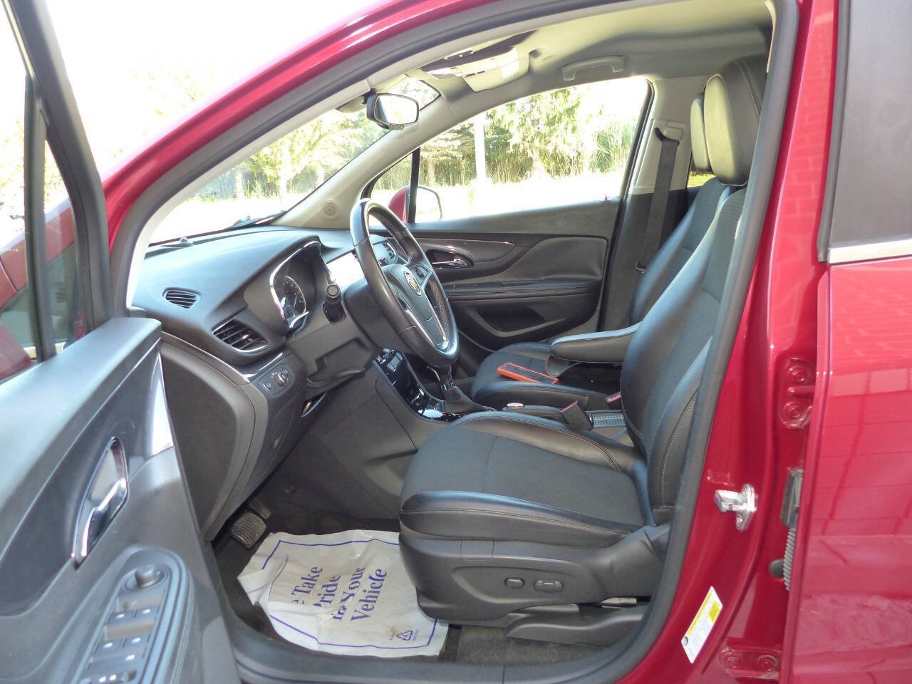 Used 2019 Buick Encore Sport Touring w/ Safety Package FWD image 22