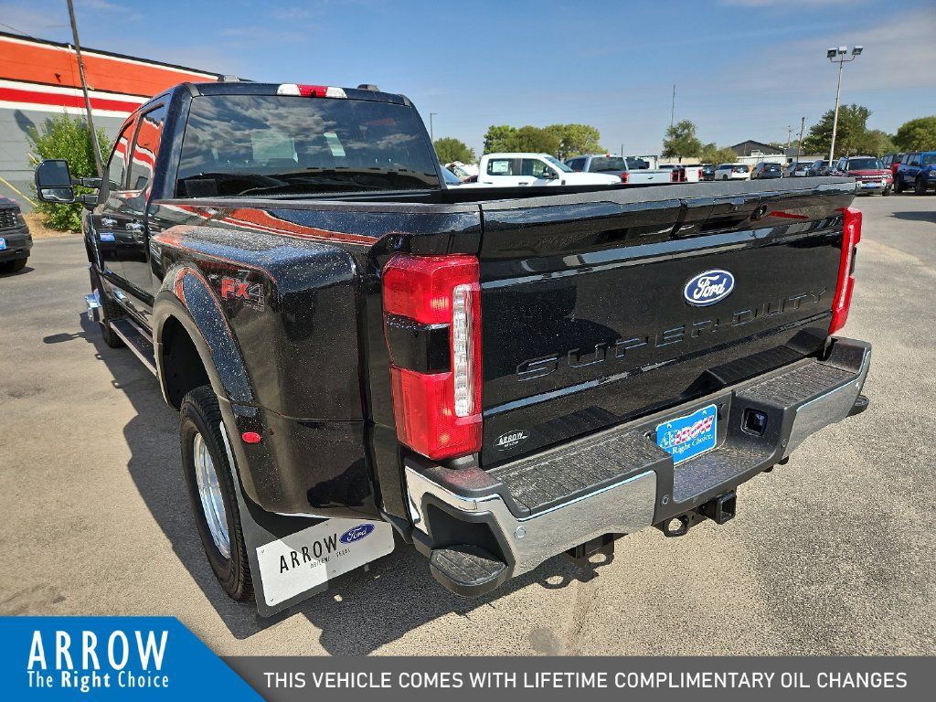 New 2027 Ford F350 Lariat w/ Chrome Package AWD/4WD image 9