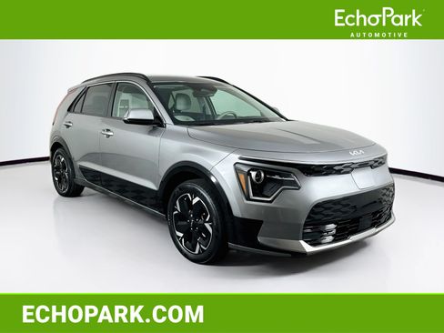 Used 2023 Kia Niro Wind FWD image 1