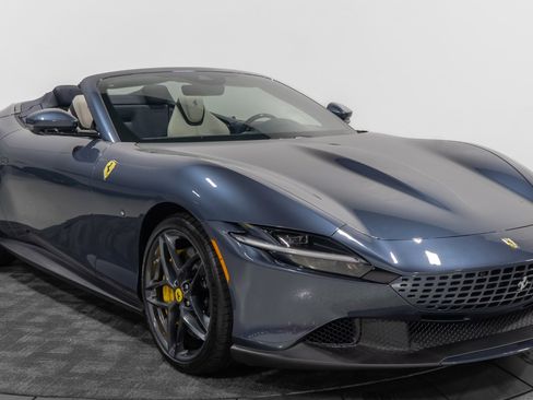 Used 2025 Ferrari Roma Spider image 8