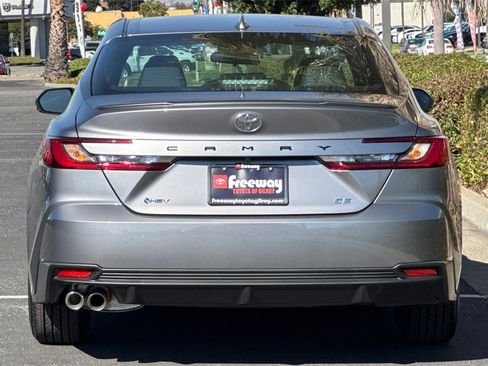New 2026 Toyota Camry SE image 5