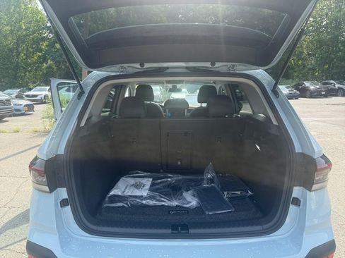 New 2026 Volkswagen Taos SE AWD/4WD image 15