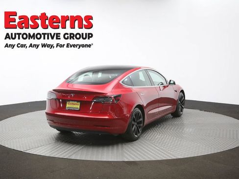 Used 2019 Tesla Model 3 Standard Range RWD image 38