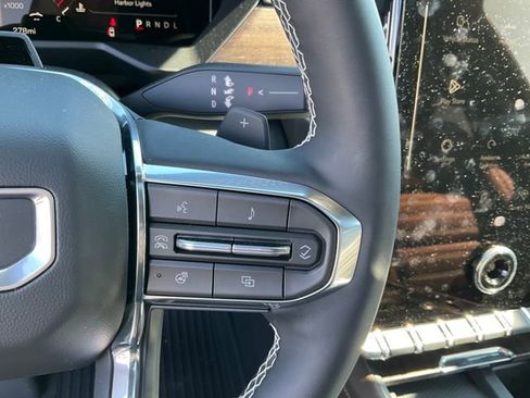 Used 2026 GMC Acadia Denali Ultimate w/ LPO, Floor Liner Package image 13