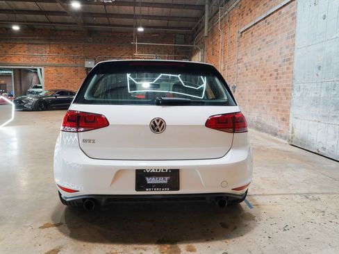Used 2015 Volkswagen GTI S FWD image 13