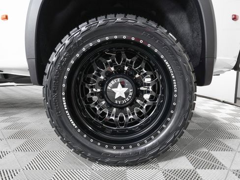 Used 2026 Chevrolet Silverado 3500 High Country w/ High Country Premium Package image 33