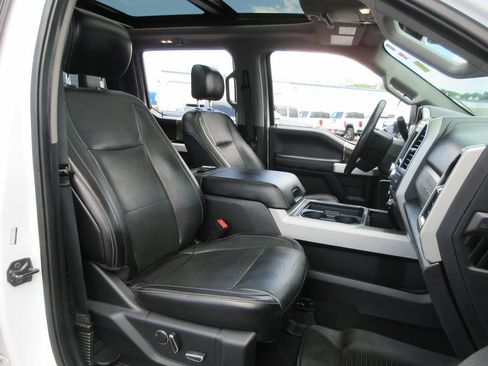 Used 2019 Ford F350 Lariat AWD/4WD image 26