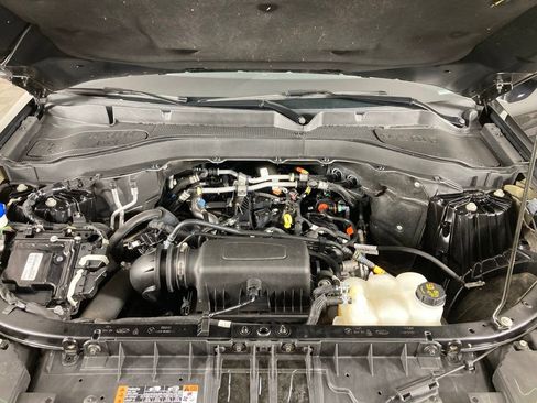 Used 2023 Ford Explorer XLT w/ Equipment Group 202A image 27