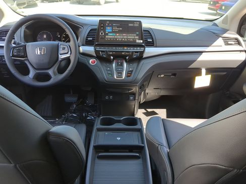New 2026 Honda Odyssey EX-L image 17