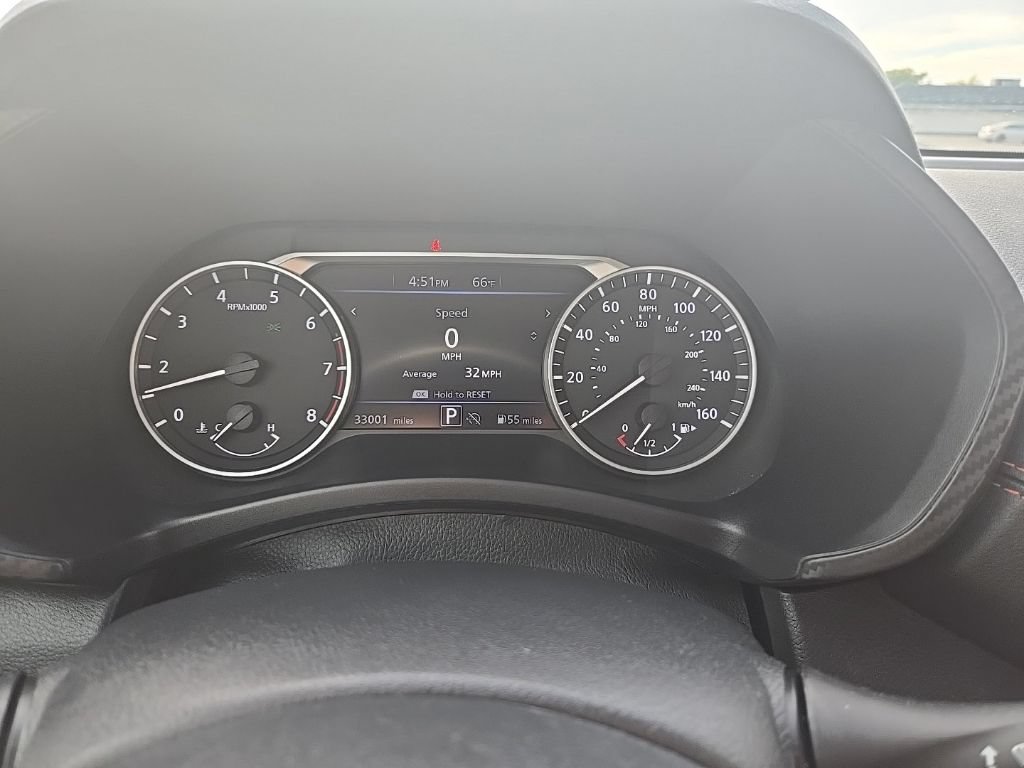 Used 2025 Nissan Sentra SR FWD image 16