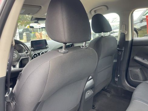 Certified 2022 Nissan Sentra SV image 18