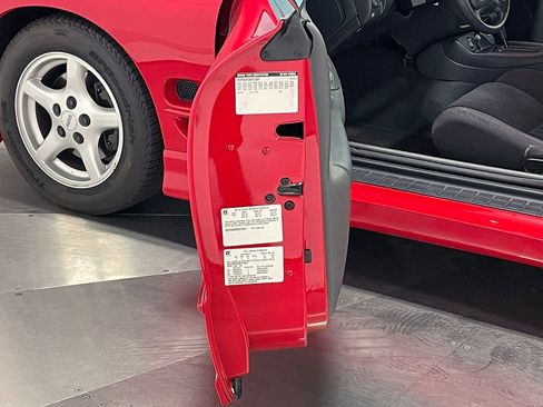 Used 1998 Pontiac Firebird Formula w/ Opt Pkg image 47