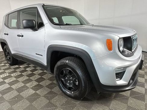 Used 2021 Jeep Renegade Sport AWD/4WD image 2