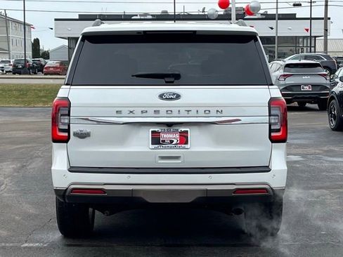 Used 2024 Ford Expedition King Ranch image 11