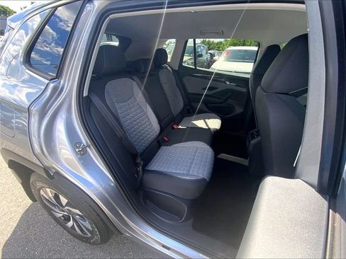 Used 2025 Volkswagen Tiguan S AWD/4WD image 21