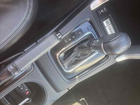 Used 2015 Subaru Forester 2.5i Touring w/ Eyesight & Navigation System image 13