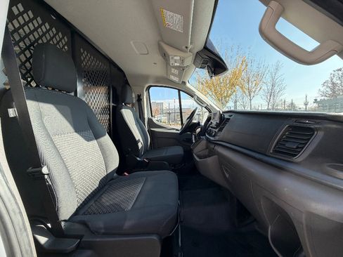 Used 2024 Ford Transit 250 Low Roof w/ Exterior Upgrade Package image 24