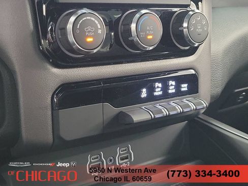 New 2026 RAM 1500 Express AWD/4WD image 29