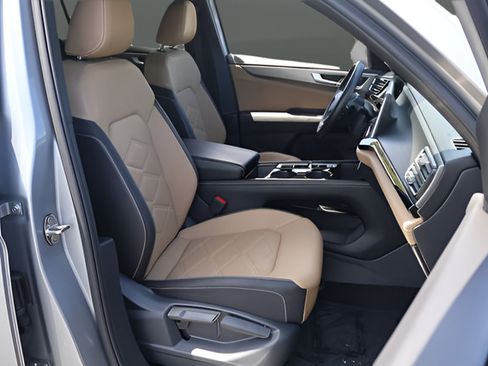 Certified 2024 Volkswagen Atlas Cross Sport SE FWD image 20