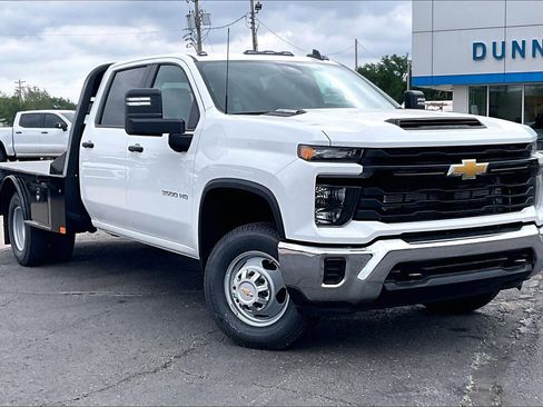 New 2026 Chevrolet Silverado 3500 W/T w/ WT Convenience Package AWD/4WD image 2