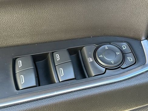 Certified 2024 Chevrolet Silverado 1500 LT AWD/4WD image 25