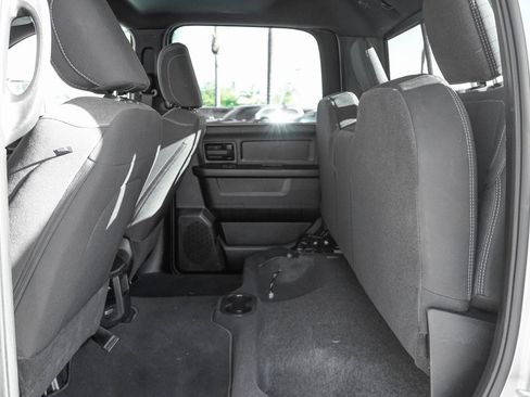 Used 2024 RAM 2500 Tradesman w/ Chrome Appearance Group image 39