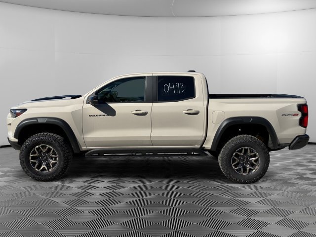 New 2026 Chevrolet Colorado ZR2 w/ Technology Package AWD/4WD image 2
