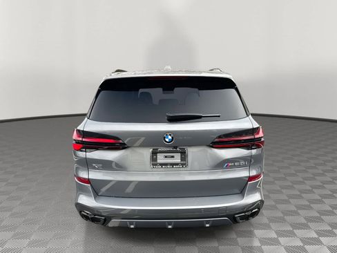 New 2026 BMW X5 M60i image 4
