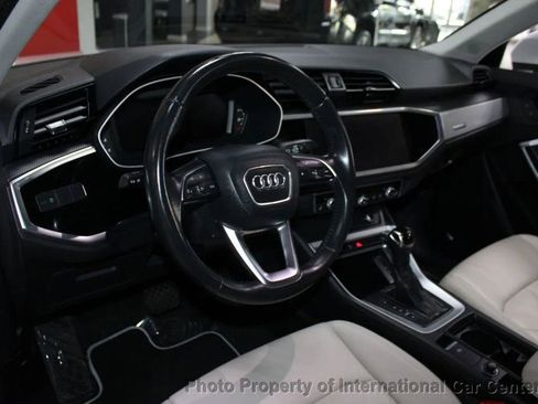 Used 2020 Audi Q3 2.0T Premium image 11