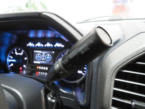 Used 2021 Ford F250 XL w/ STX Appearance Package image 16