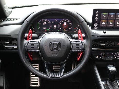 Used 2024 Honda Accord Sport image 23