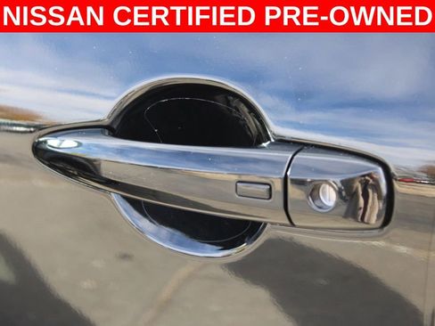 Certified 2022 Nissan Rogue SV image 15
