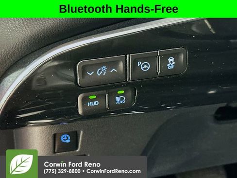 Used 2018 Toyota Prius Prime Advanced FWD image 10