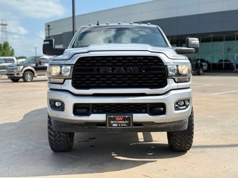 Used 2024 RAM 3500 Big Horn w/ Night Edition AWD/4WD image 3