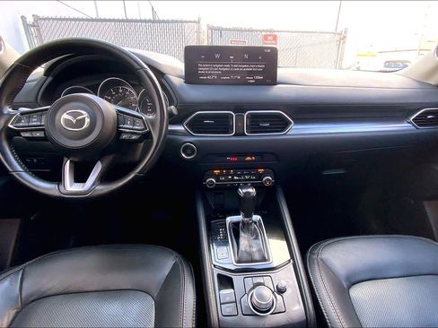 Certified 2021 MAZDA CX-5 Touring w/ Touring Preferred SV Package AWD/4WD image 16