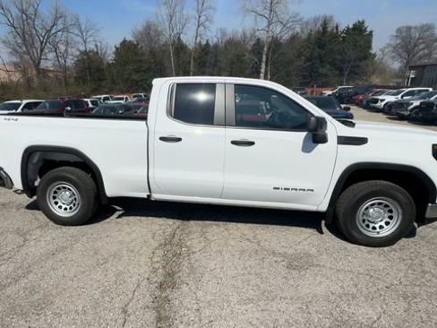 New 2026 GMC Sierra 1500 Pro w/ Pro Value Package image 9