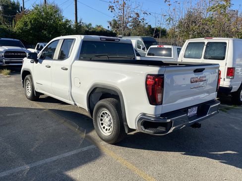 Used 2024 GMC Sierra 1500 Pro w/ Trailering Package image 11