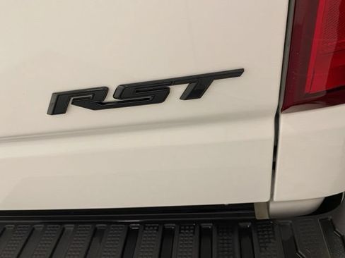 New 2026 Chevrolet Silverado 1500 RST w/ Dark Appearance Package AWD/4WD image 14