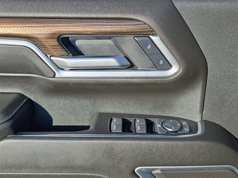 Certified 2025 Chevrolet Silverado 2500 LT image 24