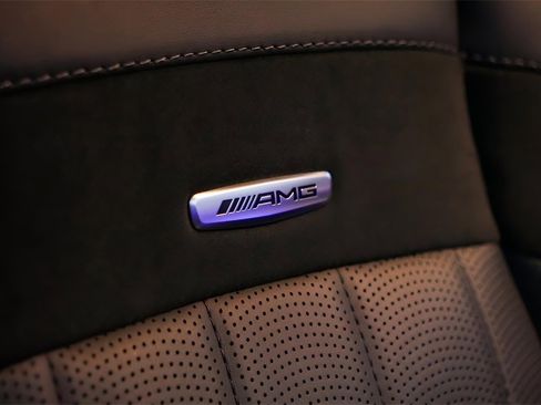 Used 2024 Mercedes-Benz GLS 63 AMG 4MATIC image 76