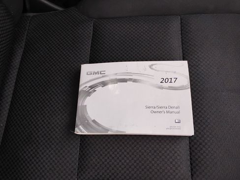 Used 2017 GMC Sierra 1500 SLE w/ SLE Value Package image 36