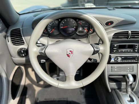 Used 2003 Porsche 911 Carrera image 15