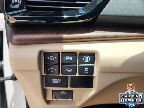 Certified 2024 Acura RDX SH-AWD w/ Advance Package image 22
