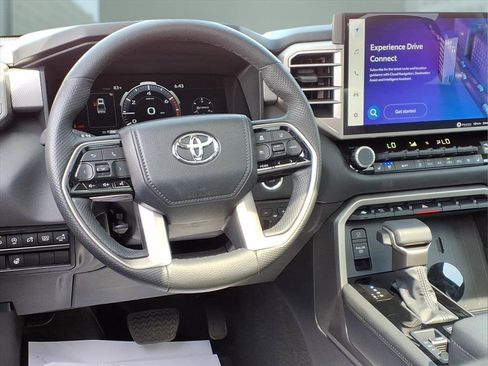 Used 2024 Toyota Tundra Limited AWD/4WD image 15