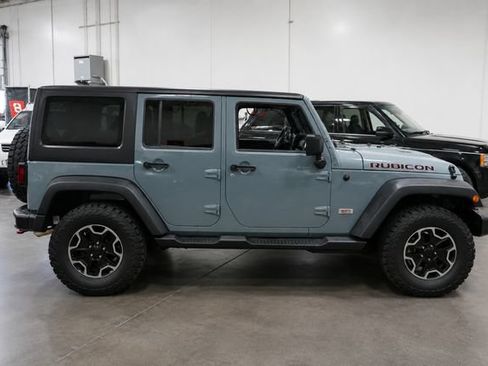 Used 2013 Jeep Wrangler Unlimited Rubicon AWD/4WD image 5