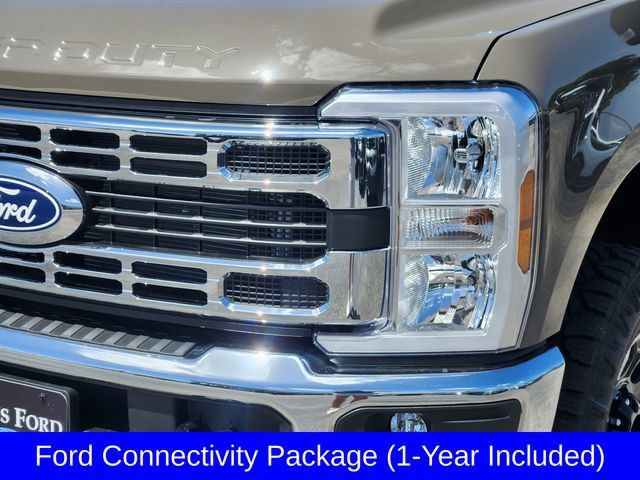 New 2027 Ford F250 XLT w/ Tremor Off-Road Package AWD/4WD image 8