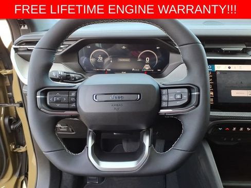 New 2026 Jeep Cherokee Laredo AWD/4WD image 18