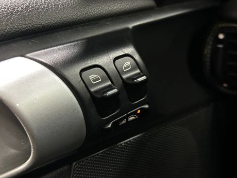 Used 2006 Porsche 911 Carrera 4 image 24