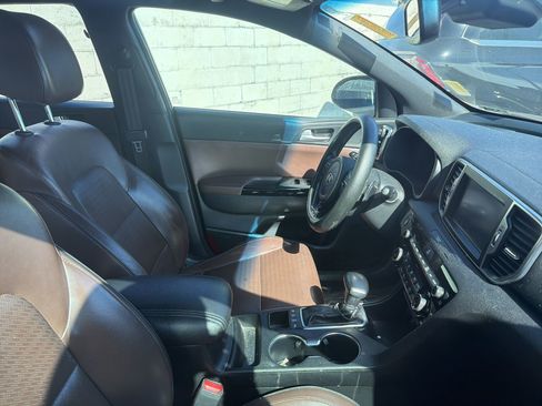 Used 2017 Kia Sportage SX image 6